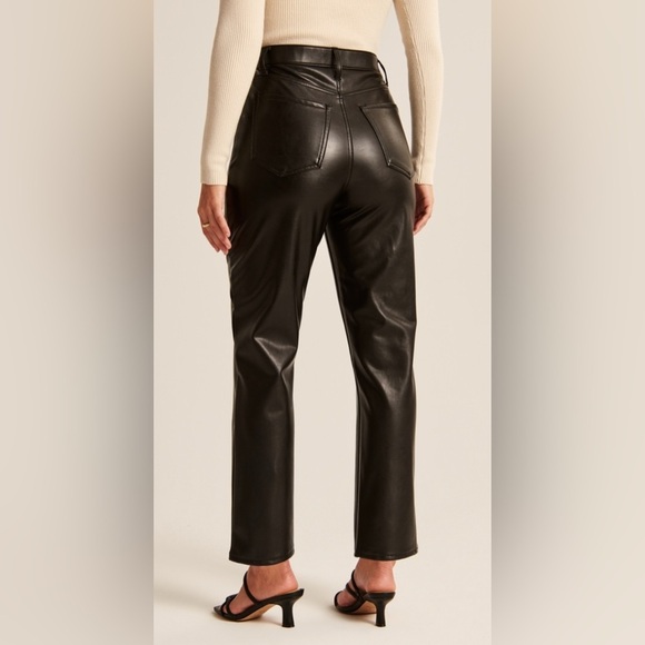 ABERCROMBIE & FITCH Vegan Leather Ultra High Rise Curve Love Ankle Pant in Black - Picture 1 of 9